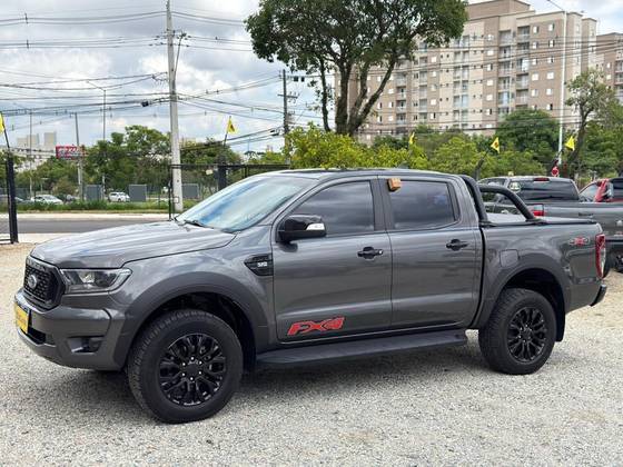 FORD RANGER 3.2 FX4 4X4 CD 20V DIESEL 4P AUTOMÁTICO FORD RANGER 3.2 FX4 4X4 CD 20V DIESEL 4P AUTOMÁTICO